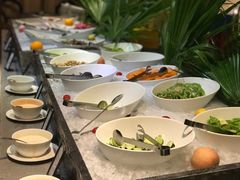 -海口绿发希尔顿酒店-田园汇自助餐·三文鱼·海鲜