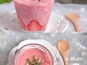 做完送给你爱的人️ 准备材料： 草莓 8-10个 