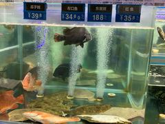 -简致生活MARKET(小榄海港城购物中心店)