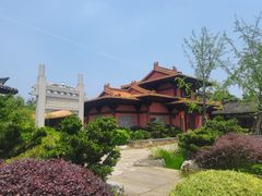 -茅山东方盐湖城景区