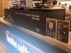 -luckincoffee瑞幸咖啡(香港名店街店)
