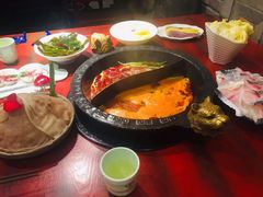 -袁老四重庆老火锅(桐梓坡店)
