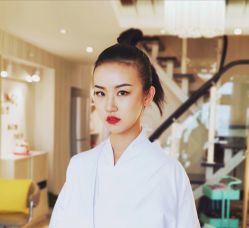 -Eling伊林彩妆·化妆培训(河西奥体店)