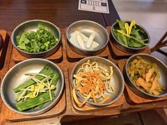 -银米·云南传统过桥米线(双廊黑金冠店)