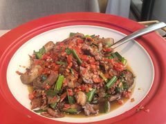 -有红鸡毛店·川菜(建设路店)