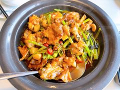 干锅牛蛙-柳莺湖上·湖景餐厅·江南菜(西湖店)