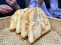 月牙烧饼-淳澄水盆羊肉