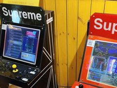 -伯爵·沉浸式超级密室·直营店