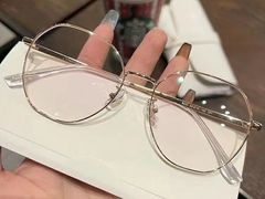 -爱视眸Eyeblling眼镜·依视路·蔡司镜片折扣店(百联南方商城购物中心)