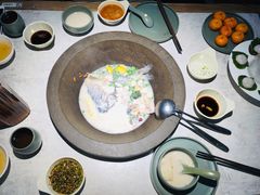 鲜潭蒸汽石锅江团鱼-鲜潭蒸汽石锅鱼(五道口购物中心店)