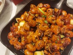 -巴厘龙虾·榜首油焖大虾(音乐学院·沿江酒馆店)