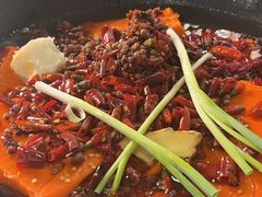 -扎起市井老火锅(乐山总店)