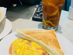 火腿炒蛋-香港新发烧腊茶餐厅(书城店)