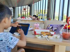-大堂酒廊·亚龙湾万豪度假酒店