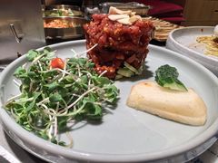 -草家酱蟹炭火烤肉店(珲春南路一店)