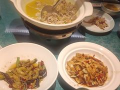 -呷湘厨·鱼汤捞饭·剁椒鱼头·辣椒炒肉(国家会展中心店)