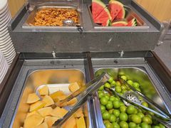 自助取餐区-小鱼小牛·鱼牛干锅·脆鱼火锅(世欧广场店)