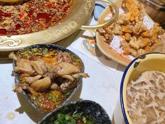 -哥老官重庆美蛙鱼头(松江地中海十八哥店)