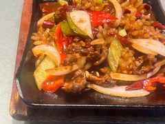 -老码头黑皮肘子锅包肉(赣水路店)