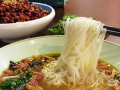 -八月美食小馆(银泰城总店)