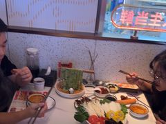 -大熊猫毛肚火锅(烟台万象汇店)