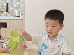 -亲亲袋鼠托育早教·思维专注力·棕熊英语(鼓楼恒力城店)