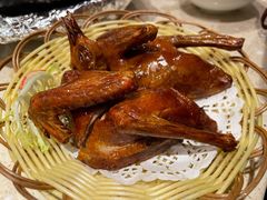 特色红烧乳鸽-德粤轩(缤谷广场店)