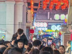 -陈仓老街美食天地