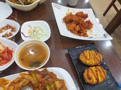 -贵宾庄炸酱面·韩式料理(高区店)