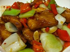 -客家大院·非遗赣南客家菜(郁孤台店)