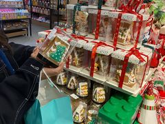 -blt精品超市(杭州城西银泰店)