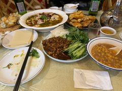 -鹤乡东北菜(崮山路店)