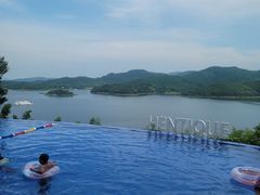 -天目湖涵田半山温泉水乐园