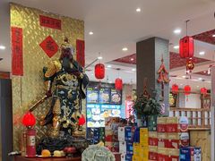 -老渔翁炖鱼坊(黄海西路东山店)