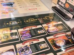 -广信牛奶甜品世家(台东店)