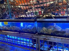 -两兄弟Song Pee Nong(2号店)