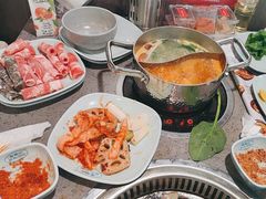 -金滏山烤肉·海鲜·火锅自助餐厅(襄阳万达店)