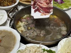 -犇鼎牛潮汕牛肉火锅(新辰里学清路店)