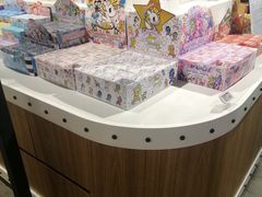 -泡泡玛特POPMART(崇文门国瑞城店)