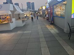 -东港音乐喷泉广场