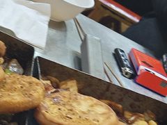 -老三李村河底戳子肉(总店)