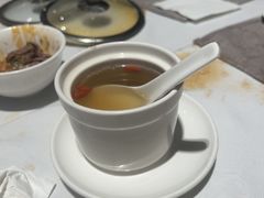 -广州万富希尔顿酒店·感趣自助餐厅·金秋蟹宴生蚝海鲜刺身烧烤