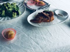 沙田脆皮乳鸽-云中小雅