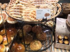 -巴黎贝甜(大宁国际商业广场店)