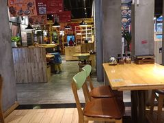 大堂-怪噜范·老贵阳街头名小吃(世纪金源旗舰店)