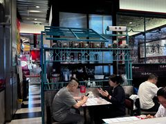 -肥汁米蘭香港米线(长宁来福士店)