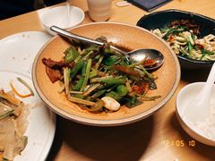 -关东小磨东北菜(上海长风大悦城店)