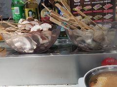 -百品聚旋转火锅(万德庄店)