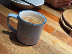 -蜜桃餐厅·伴山(湖滨商业街店)