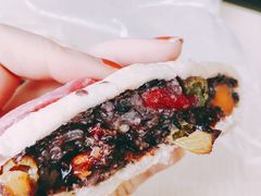 八宝猪猪软包-LELECHA乐乐茶(上海五角场万达广场店)